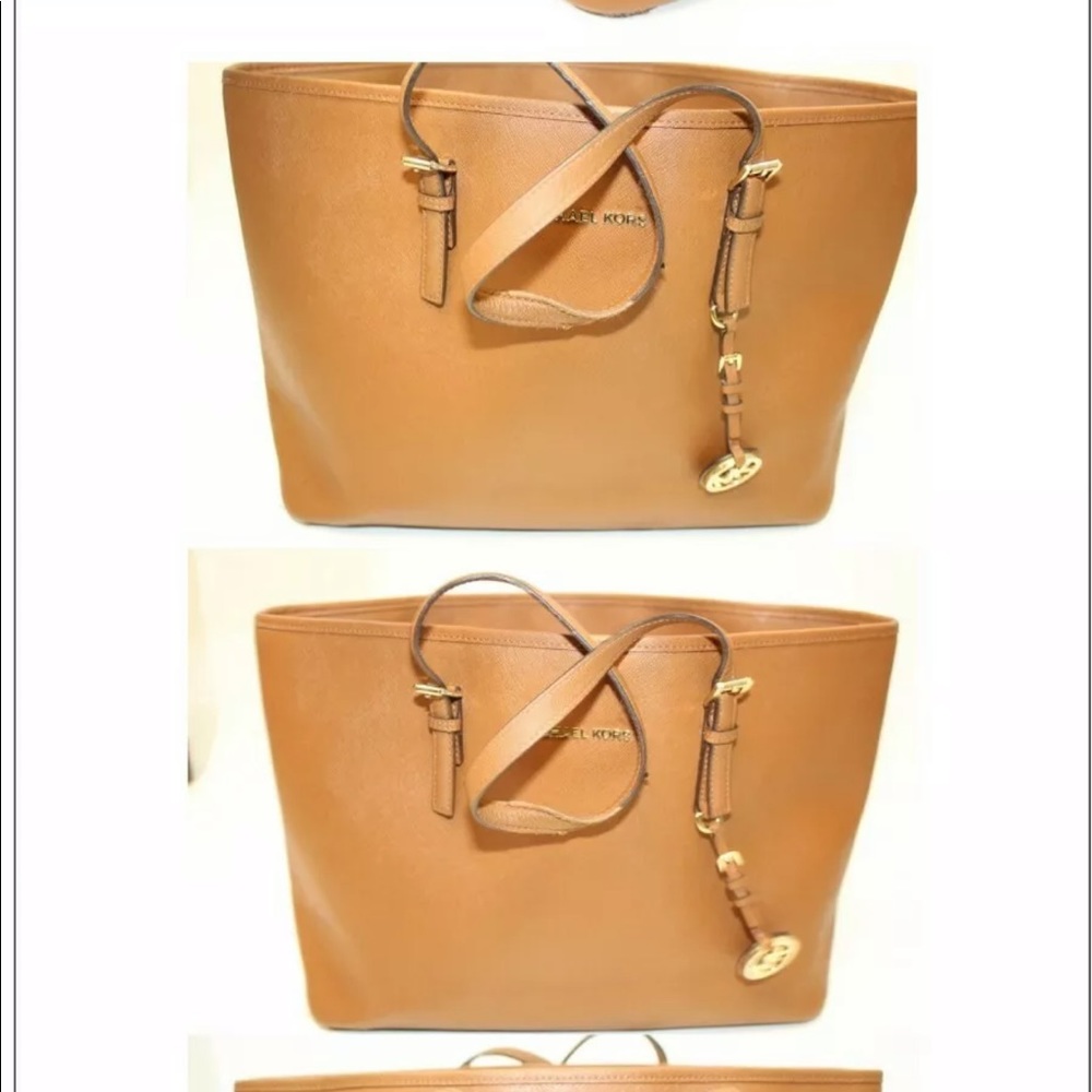 Michael Kors Bag Jet Set Multifunction Saffiano